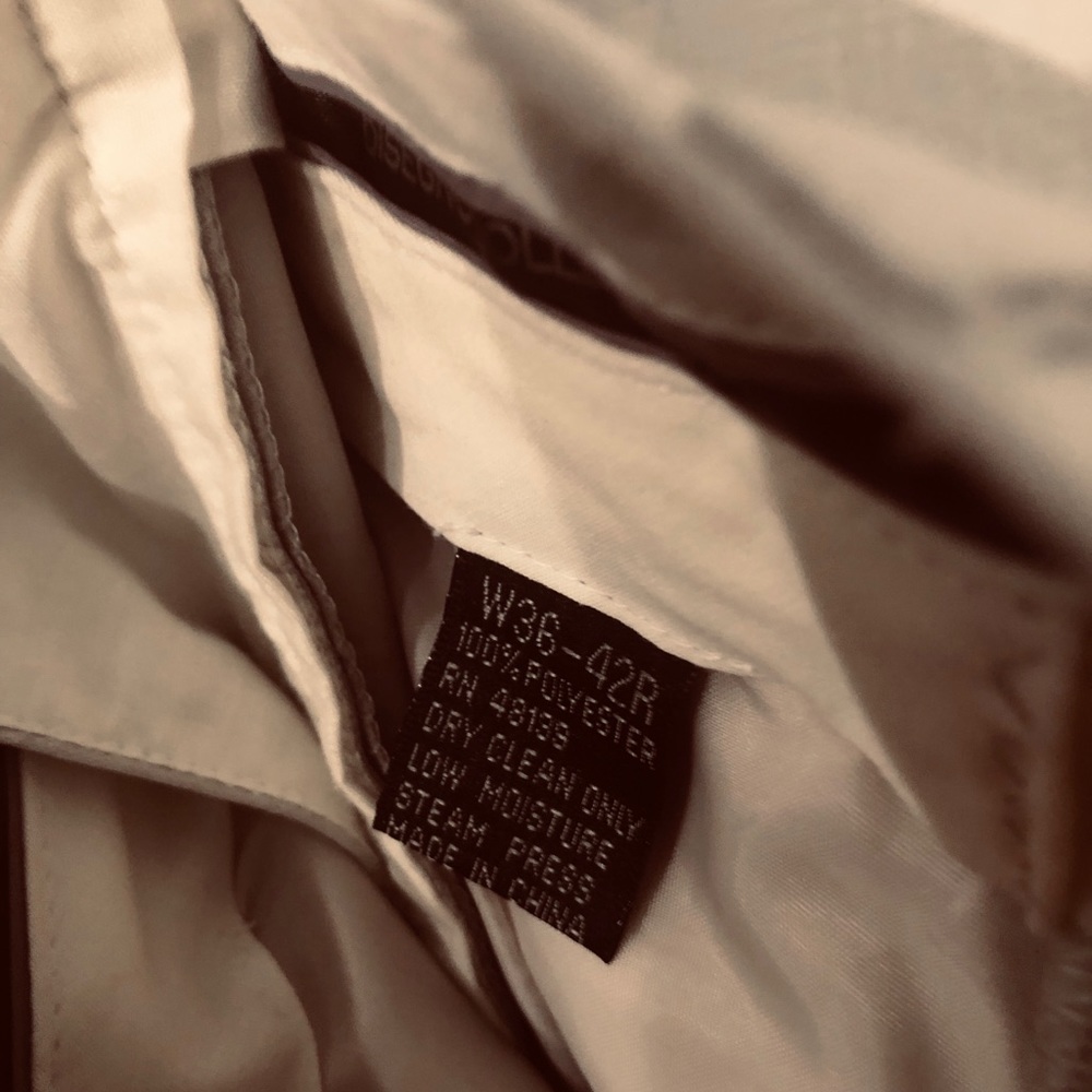 Suit - Picture 5 of 8